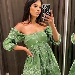 ZARA OPENWORK EMBROIDERED DRESS PUFF SLEEVES Green